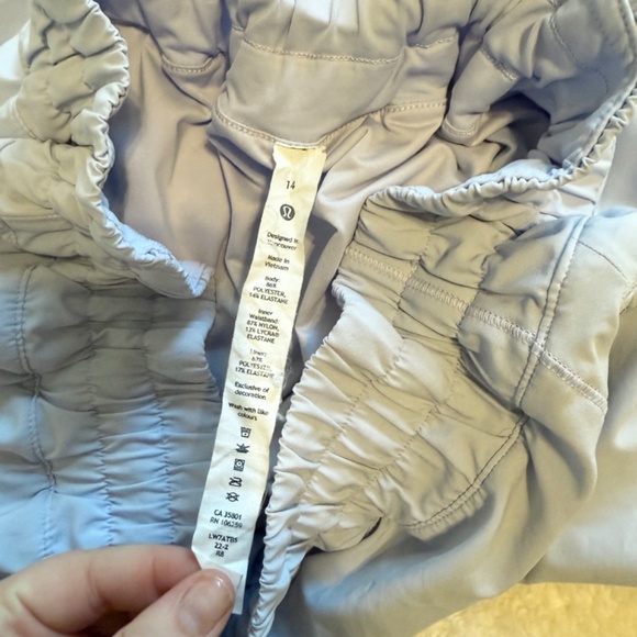 track that mid-rise shorts - Picture 5 of 6